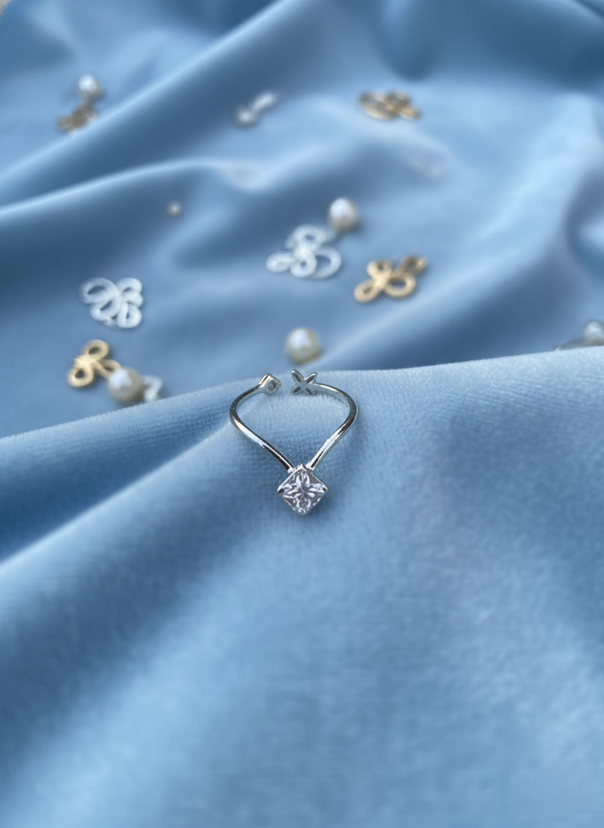 Silver Crystal Éclat Ring | RVR-1