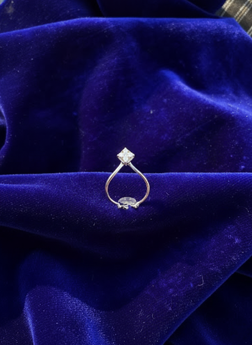 Silver Crystal Éclat Ring | RVR-1