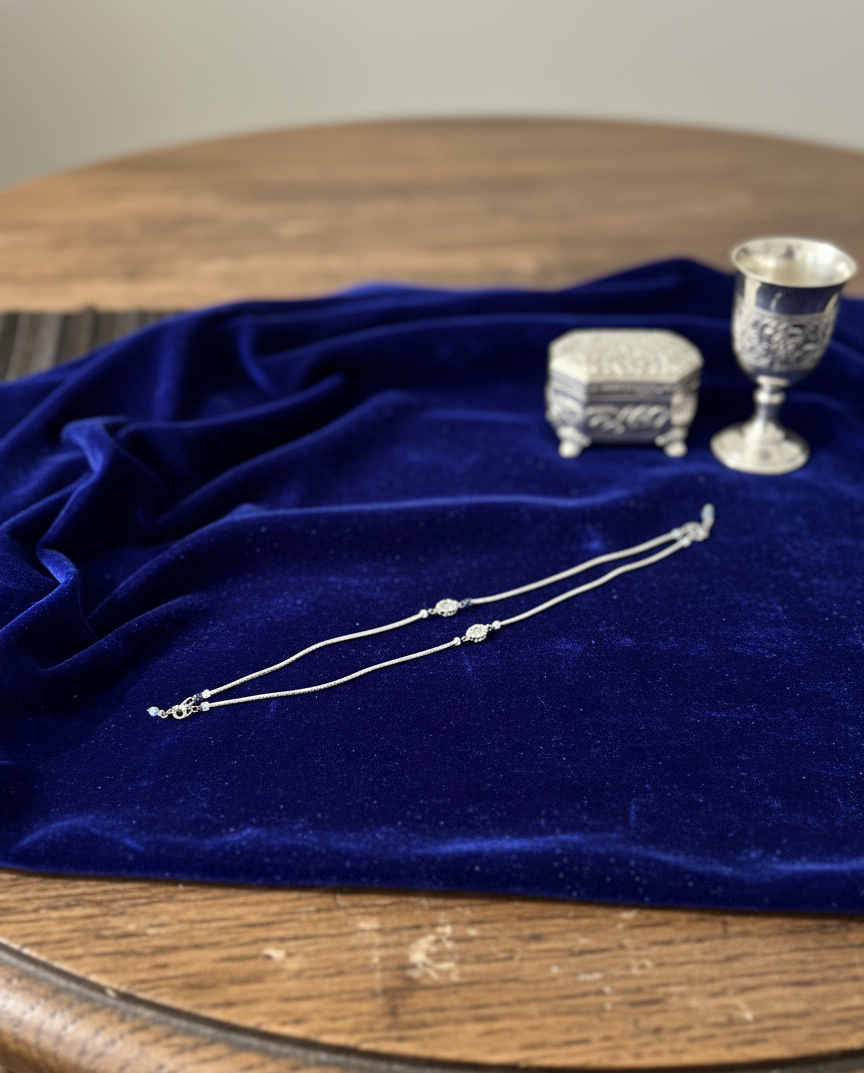 Silver Petal Whisper Anklet | RVA-02