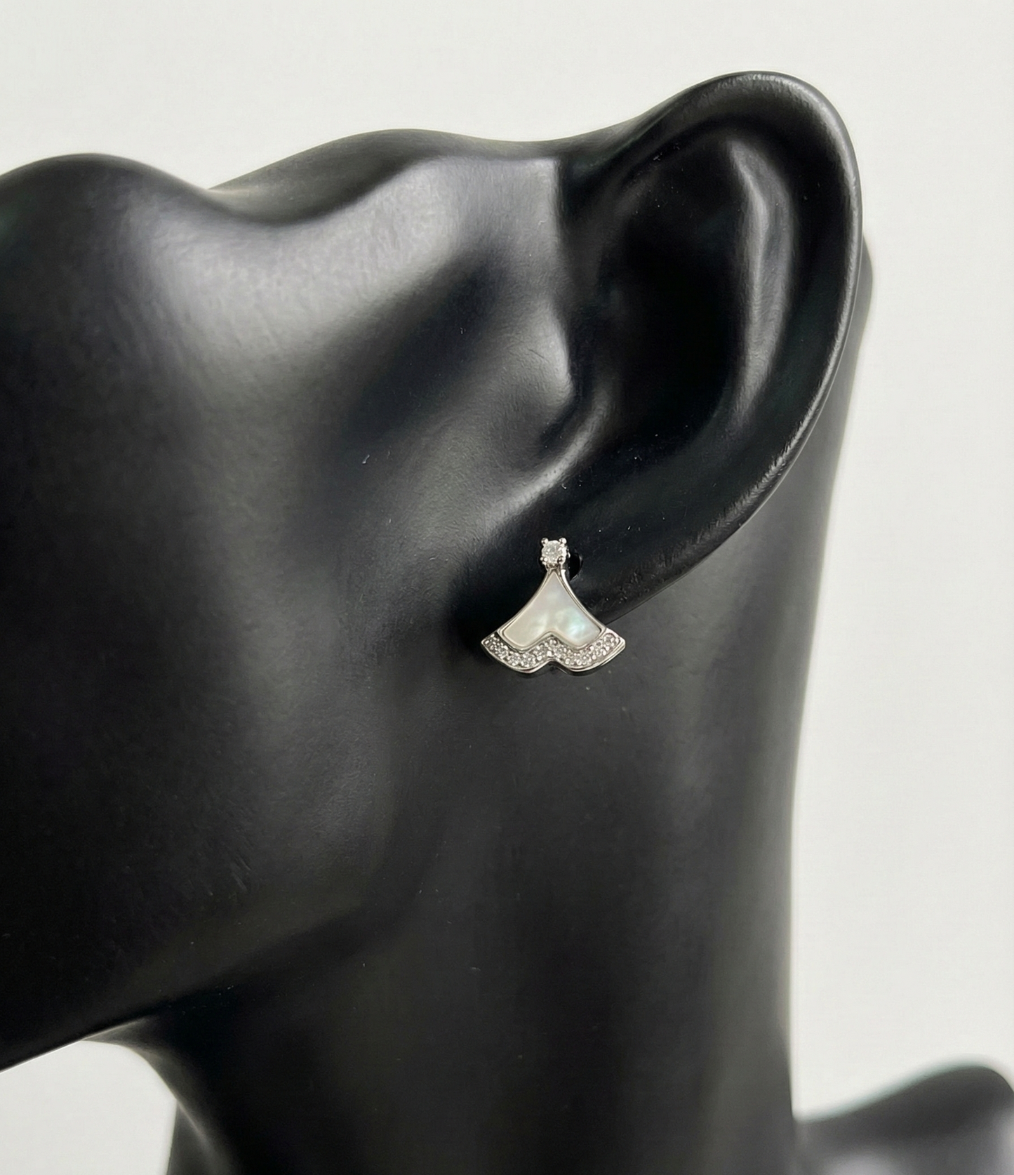 Silver Maison Fleur Earrings | RVER-22