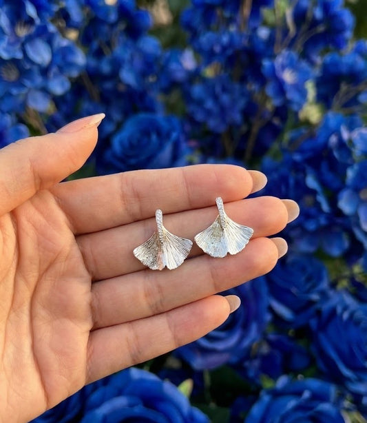 Pure Luna Studs Ear rings | RVER-32