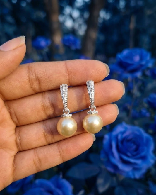 Silver Glacier Pearl Ear Ring | RVER-18