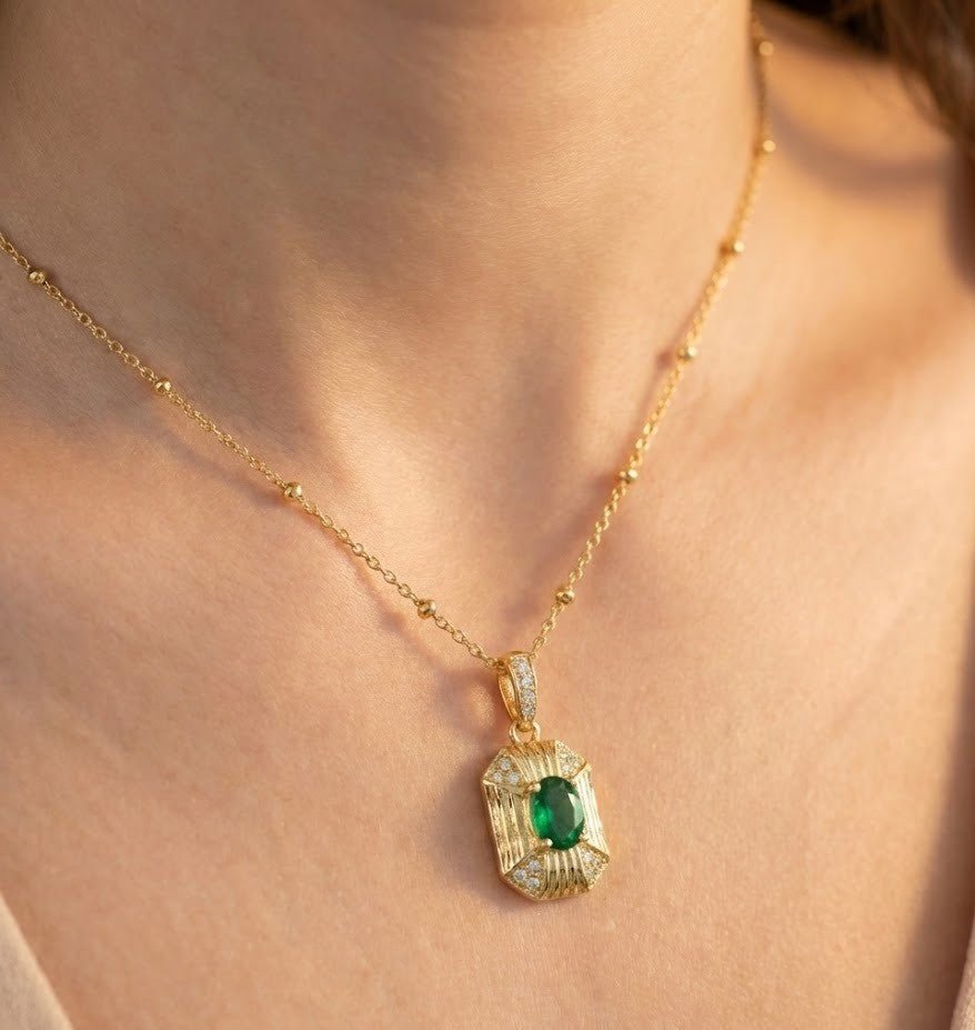 Golden Touch Crystal Dew Pendant | RVP-10