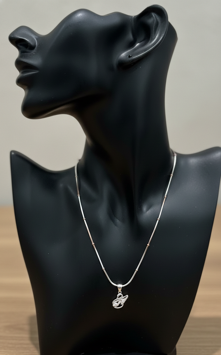 Silver Luminance Heirloom Pendant | RP-24