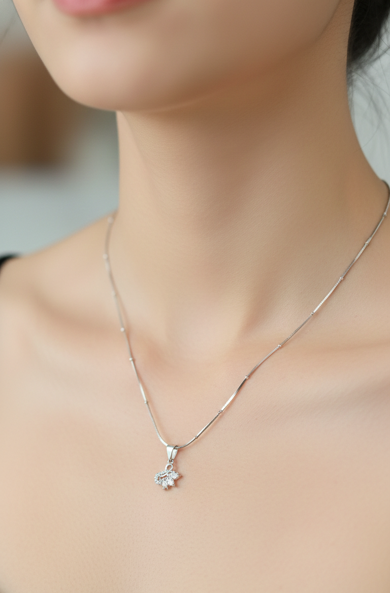 Silver Divine Astria Pendant | RP-31