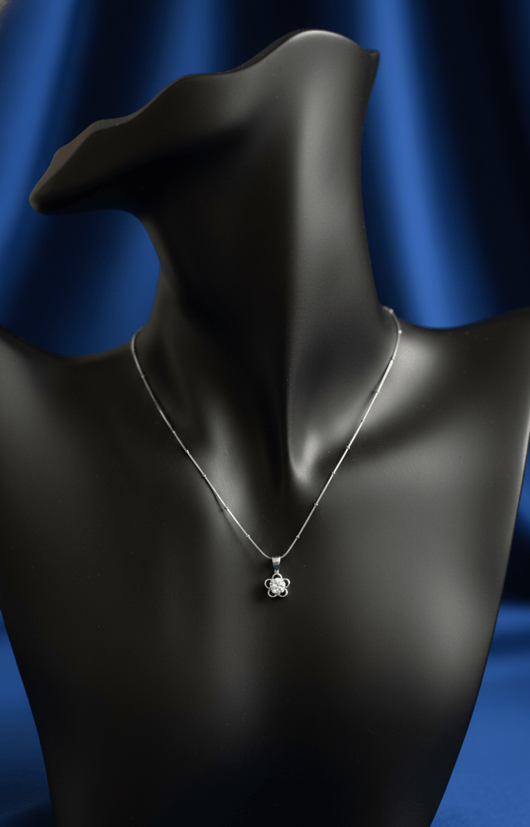 Silver Aristelle Heirloom Pendant | RP-15