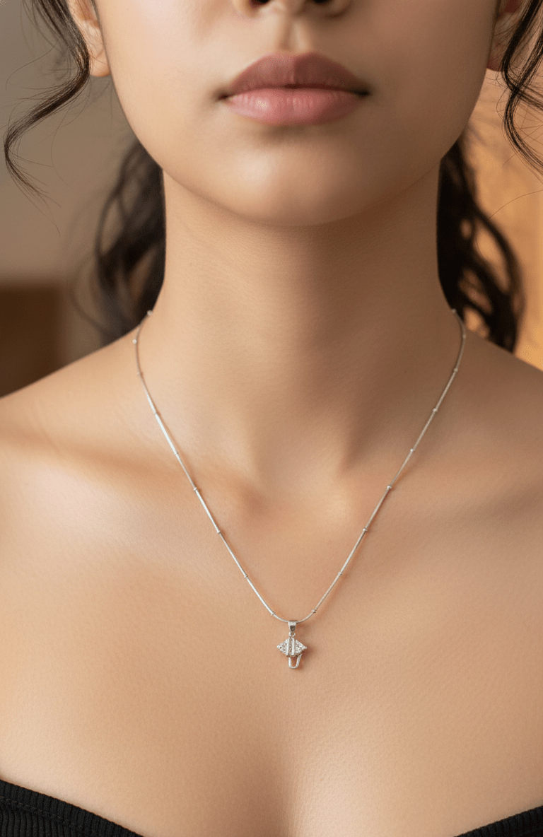 Silver Crowned Heritage Pendant | RP-16