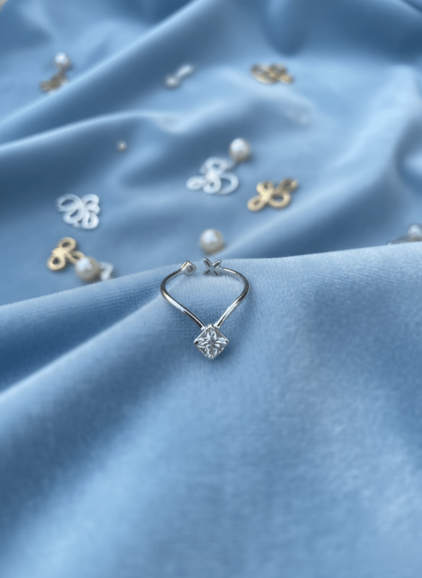 Silver Crystal Éclat Ring | RVR-1