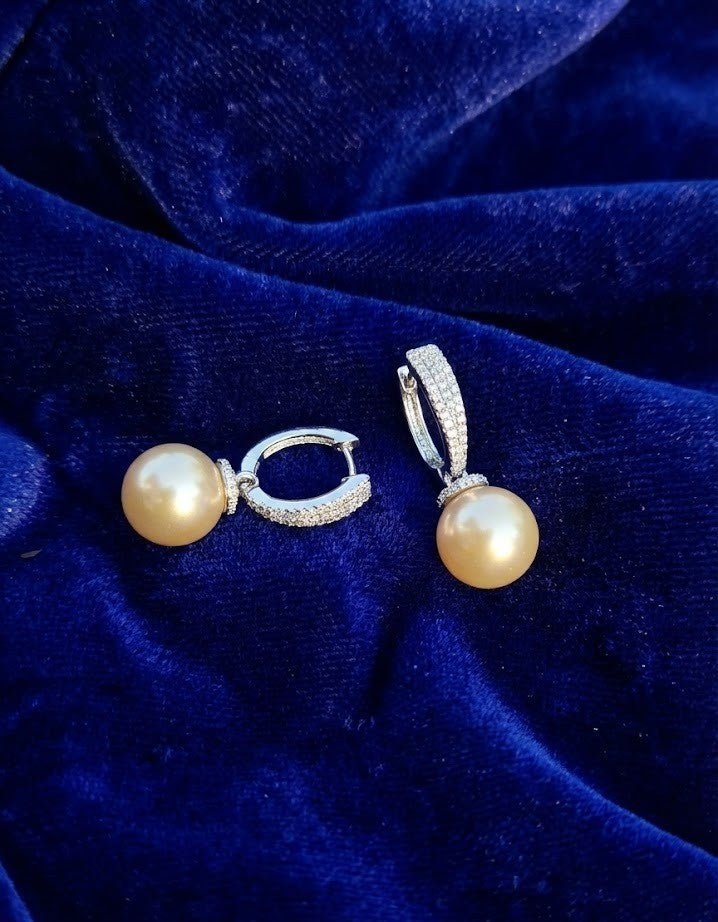 Silver Glacier Pearl Ear Ring | RVER-18