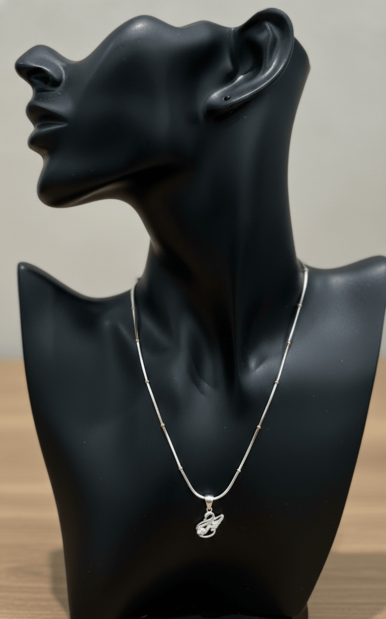 Silver Luminance Heirloom Pendant | RP-24