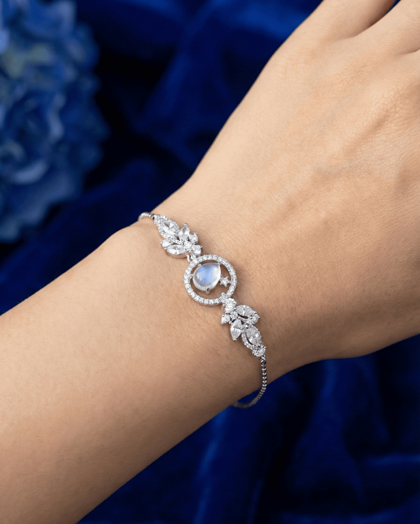 Silver Moonfire Grace Bracelet|rvb40