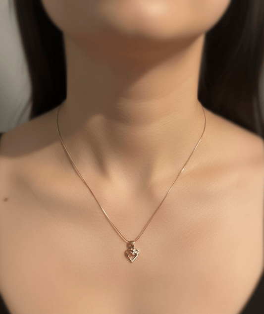 Silver Moonveil Elegance Pendant | RG-51