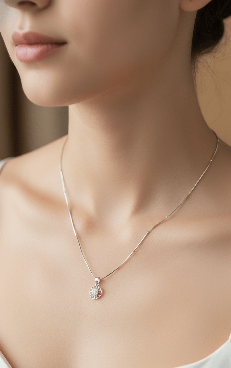 Silver Opulent Aura Pendant | RP-22