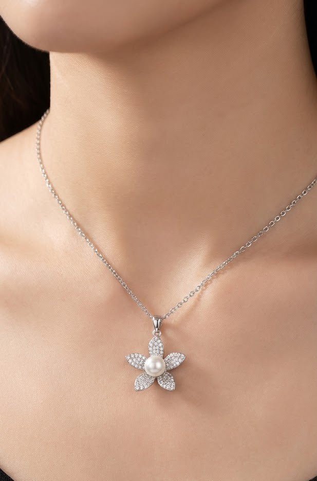 Silver Starlight Petal Pendant | RVP-2