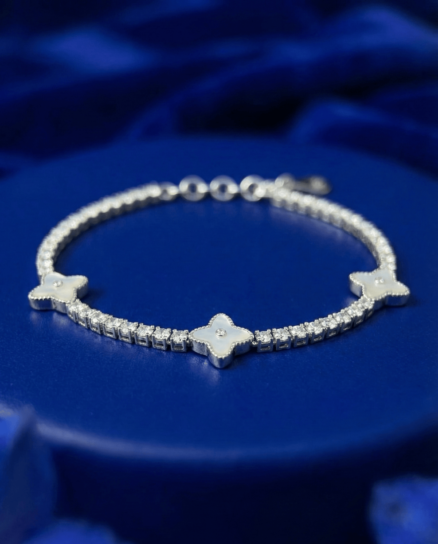 Silver Blooming Stars Bracelet |RVB34