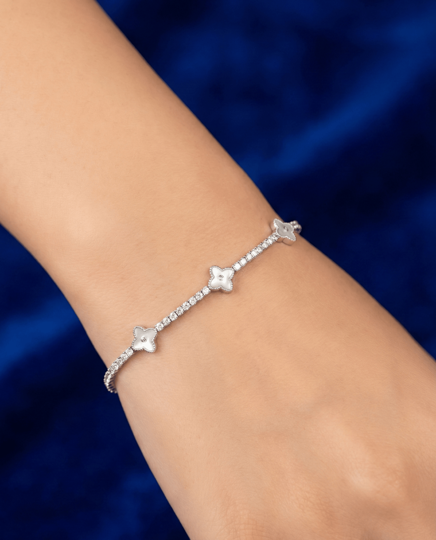 Silver Blooming Stars Bracelet |RVB34
